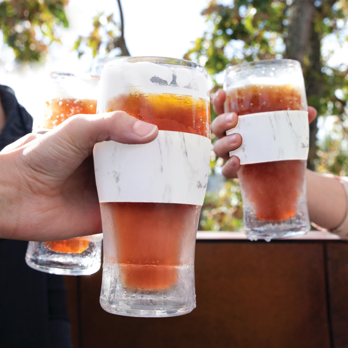 Host FREEZE Beer Glasses, Frozen Beer Mugs, Freezable Pint Glass Set ...